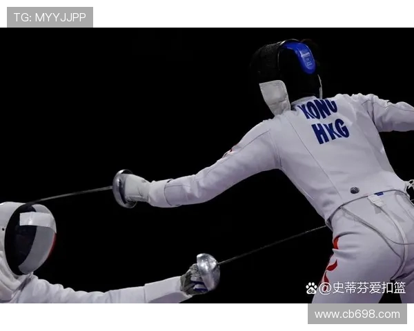 重剑女队谈对挑战的优雅无畏